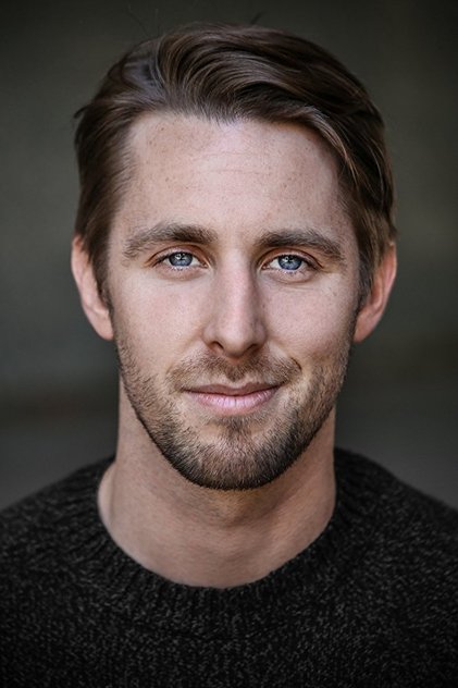 Photo of artist Ryan Shoos