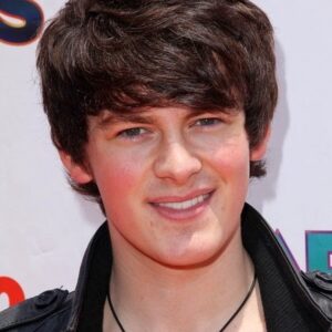 Photo of artist Brad Kavanagh