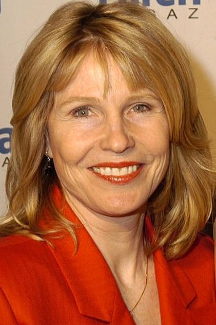 Photo of artist Donna Hanover