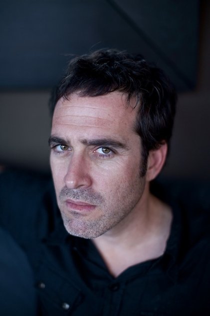 Photo of artist Zohar Shtrauss