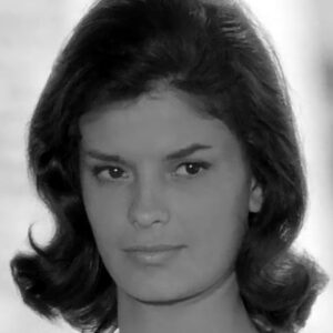 Photo of artist Edda Ferronao