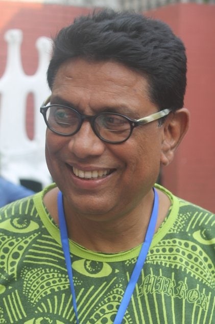 Photo of artist Afzal Hossain