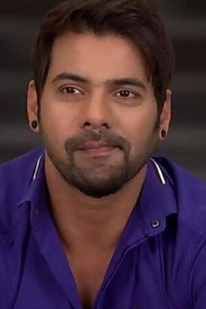 Photo of artist Shabbir Ahluwalia