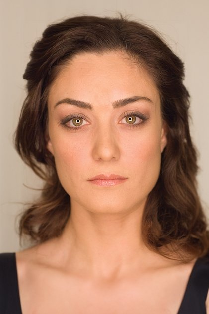 Photo of artist Başak Köklükaya