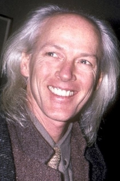 Photo of artist Russ Kunkel