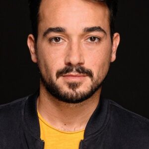 تصویر هنرمند Adrián Viador