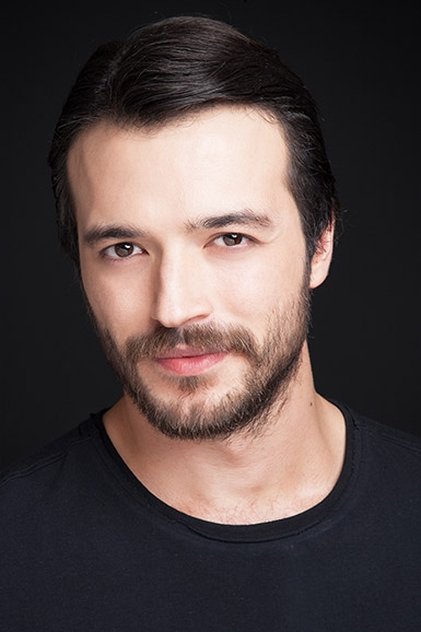 تصویر هنرمند Emre Taşkıran