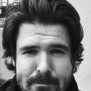 تصویر هنرمند Elliot Hawkes