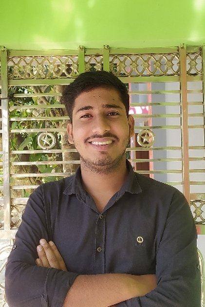 تصویر هنرمند Iftekhar Moyen