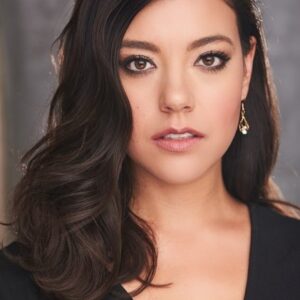 تصویر هنرمند Lynn Favin