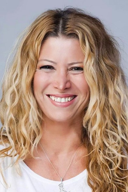 تصویر هنرمند Ebru Karanfilci