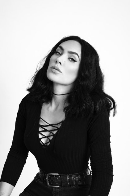 تصویر هنرمند Micheline Pitt-Norman