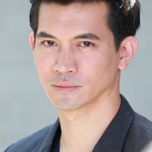 تصویر هنرمند Theeradej Wongpuapan