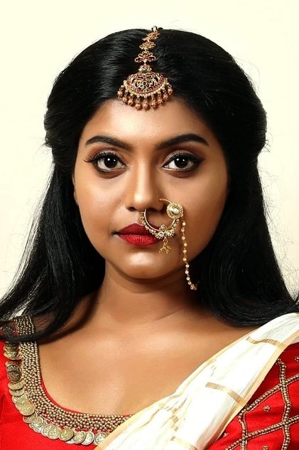 تصویر هنرمند Sruthi Jayan
