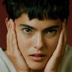 تصویر هنرمند Miya Folick