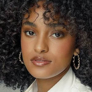 تصویر هنرمند Lívia Silva