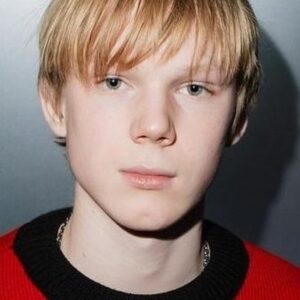 تصویر هنرمند Yaroslav Mogilnikov