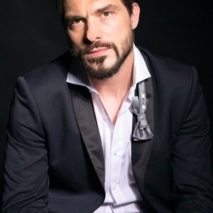 تصویر هنرمند Toni Salgado