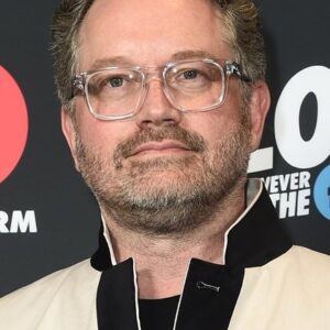 تصویر هنرمند F.J. Denny