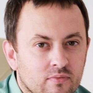 تصویر هنرمند Vitaly Shlyappo