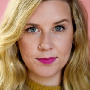 تصویر هنرمند Becca Hurd