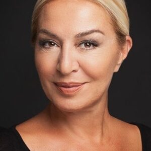 تصویر هنرمند Gülenay Kalkan