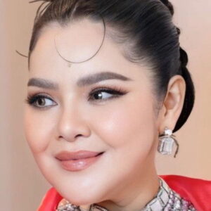 تصویر هنرمند Apaporn Nakornsawan