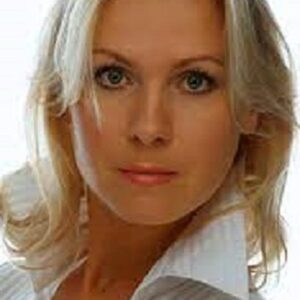 تصویر هنرمند Svetlana Chuikina