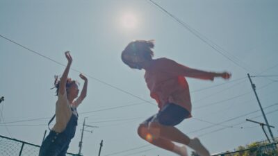 Teaser for House of Hummingbird