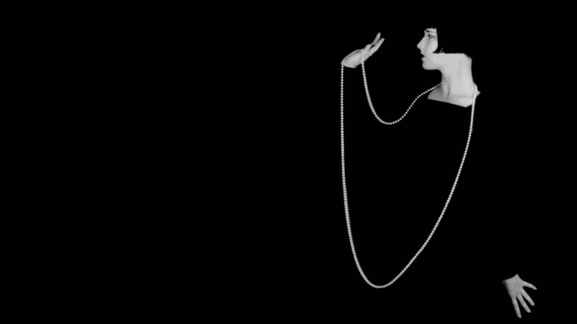 Teaser for Diary of a Lost Girl